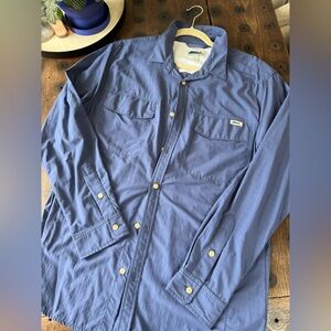 NWOT - Edgevale - Blue Lightweight Men's Button-Up - made in USA